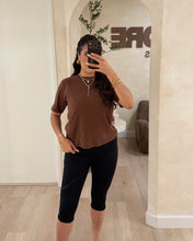 Load image into Gallery viewer, Basic Everyday Tee (Brown)