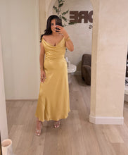 Load image into Gallery viewer, Amora Dress