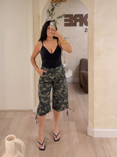 Load image into Gallery viewer, Crystal Jorts