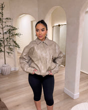 Load image into Gallery viewer, Anna Jacket